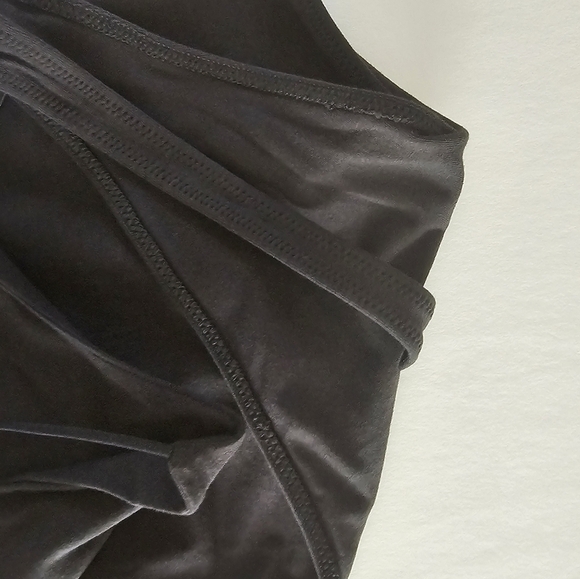 Nike Sportswear Chill Knit Women's Tight Cami Bodysuit - Picture 7 of 7